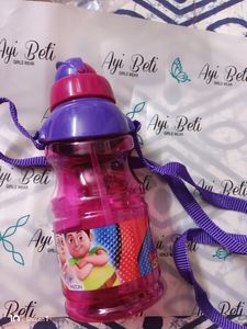Sipper Water Bottle With Straw For Kids .