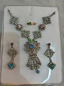 Elegant Jewelry Set 3