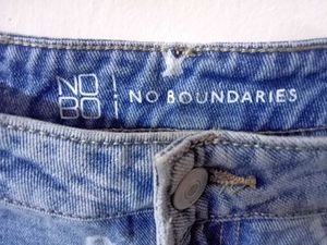 Heart Print Ripped Jeans