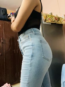 Forever 21 Light Blue High-Waist Skinny Jeans 👖