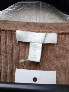 New with tag Pinterest H&amp;M Elegant Knit Cardigan