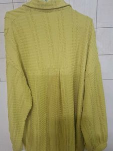 Olive Green Button-Down Top strachable