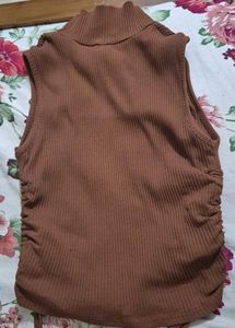 Ribbed Mock Neck Tank Top