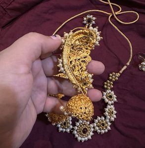 Handmade Maharashtrin Moti Necklace Set