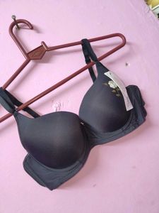 New with tag Elegant Black Bra  Floral Detail
