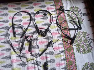 6 Neckband (Boat ,pTron ,Mehrico and Mix Brand