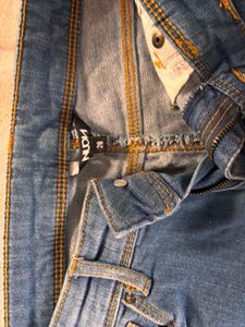 Light Wash Denim Jeans