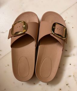 Chic Buckle Slides