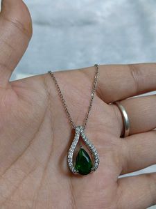 Emerald Teardrop Pendant Necklace