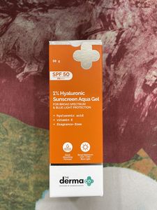 Derma Co Hyaluronic Sunscreen Gel