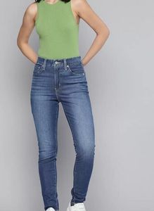 Levis Women Skinny Jeans