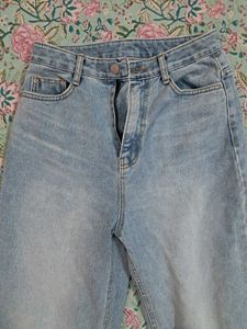 Baggy Blue Jeans