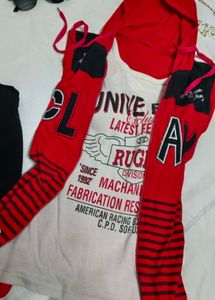 Red Sleeveless Y2K Top
