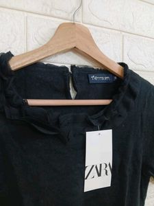 Black Short Sleeve Top