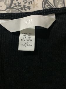 H&amp;M Black Ribbed  Top