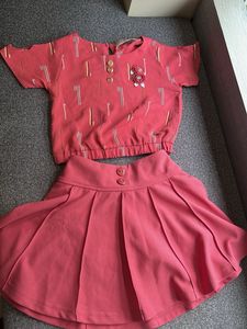 Cute Girls' Outfit - Skirt Top Coord