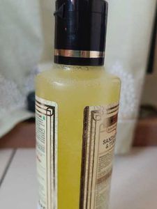 Khadi Natural Sandalwood &amp; Turmeric Body Wash