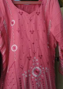 Pakistani Hakooba Style Kurta Set
