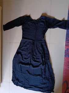 Elegant Embroidered Kurta ( size XL)