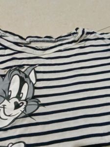 Like New Tom&amp; Jerry Top