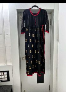 Nayra Kurti