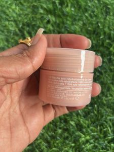 Clinique Moisture Surge