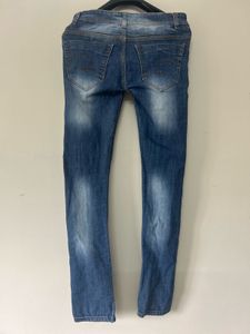 Men Heavily Washed LowRiseDistressedSkinnyFitJeans