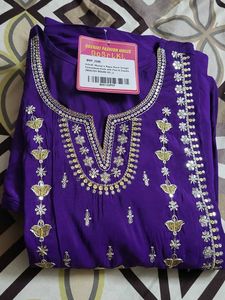 Beautiful Kurti Set With Dupatta