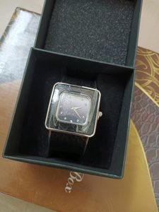 Oriflame Watch