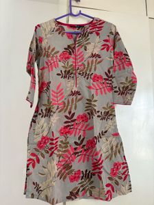 Floral Print Kurti Size S