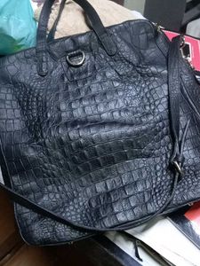 Genuine Leather Bag In Crocodile Pattern