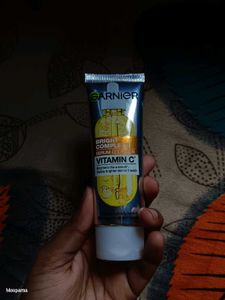 GARNIER FACEWASH AND SUNSCREEN SPRAY