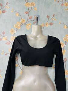 Black Long Sleeve Crop Top Gym