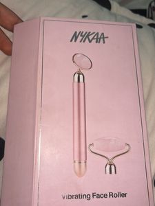 Nykaa Face Roller