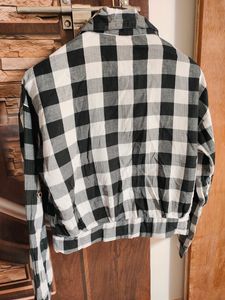Crop Checks Shirt 🖤🤍🦓