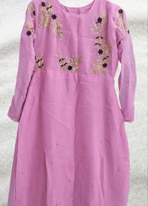 Pink Embroidered Dress💃
