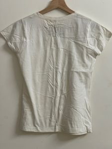 Basic White Tshirt In Size Small