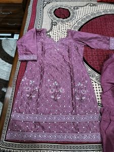 Silk Suit Set For Sale In Great Condition