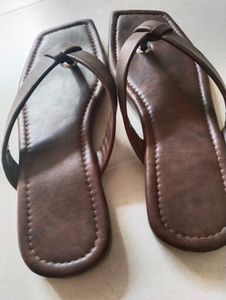 Gorgeous Brown Flats