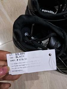 Aqualite Black Sneakers
