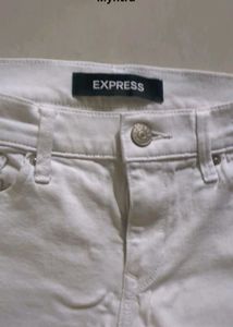 One White Jeans 4 T Shirts
