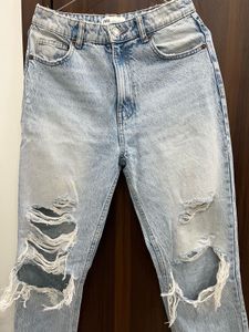 Zara Ripped Mom Jeans