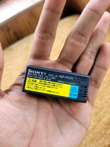 SONY CYBERSHOT Digital Camera Combo