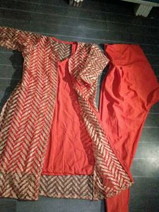 Elegant Ethnic Kurta Set