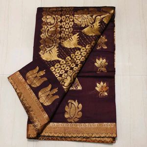 Elegant Purple &amp; Gold Saree