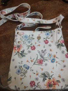 new unused Floral Handbag
