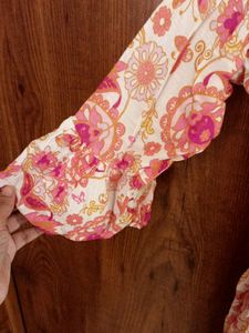 Floral Short Kurti Top🌸