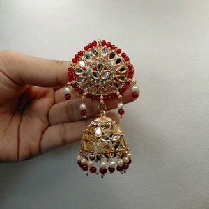 Red Jhumke With Maangtika