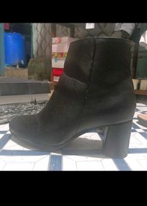 Black Elle Ankle Boots