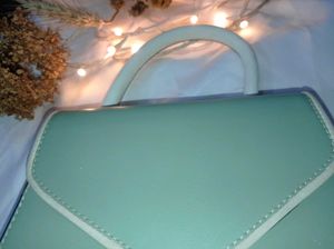 Pretty N Classy Sling Bag💚